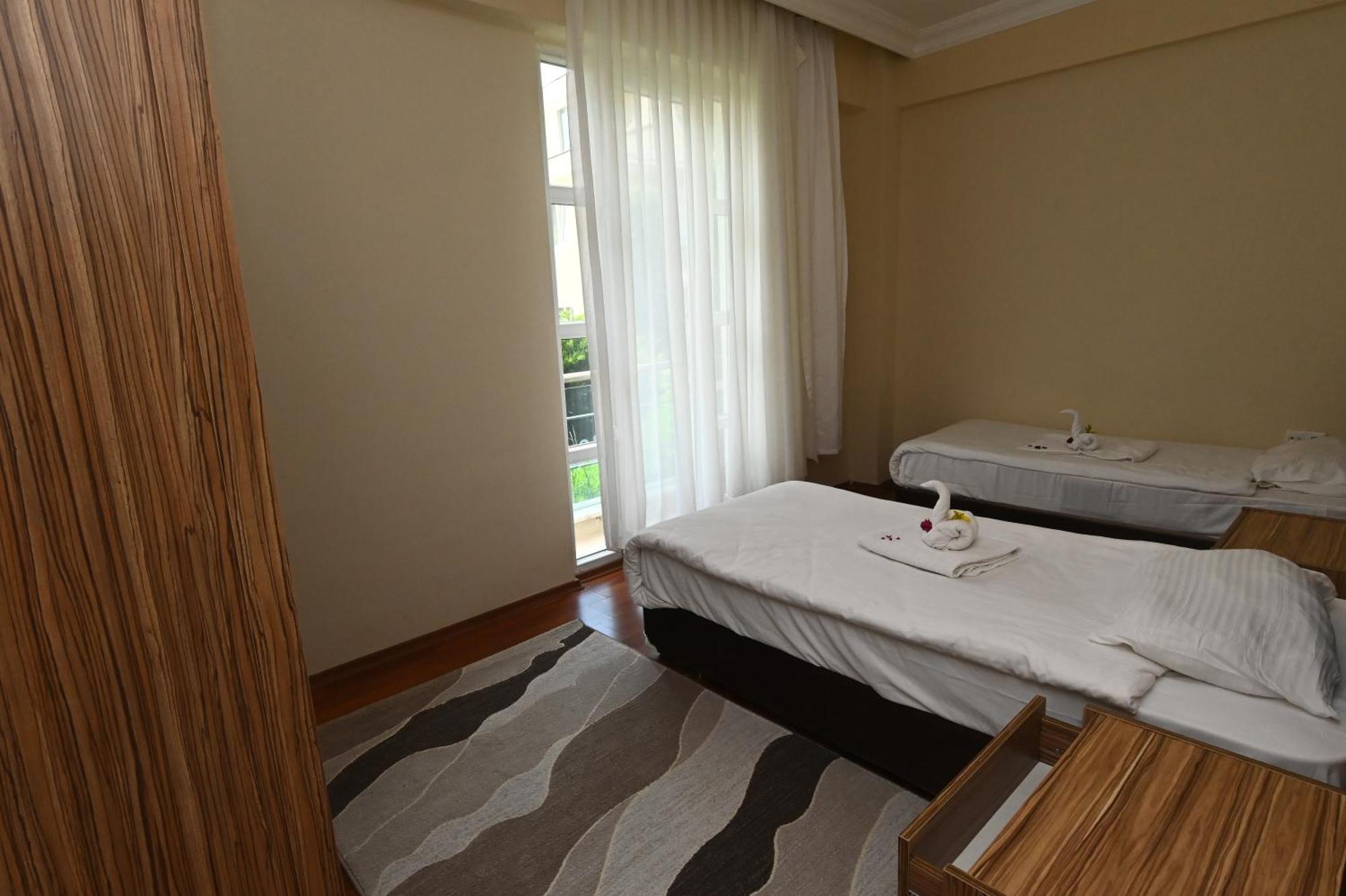 بولو Sarot Thermal Vadi Tatil Koyu - Halal Hotel المظهر الخارجي الصورة