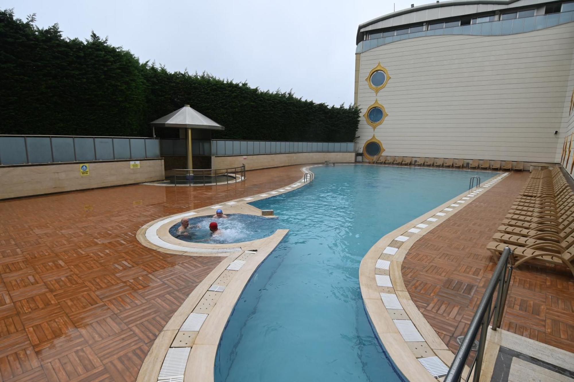 بولو Sarot Thermal Vadi Tatil Koyu - Halal Hotel المظهر الخارجي الصورة