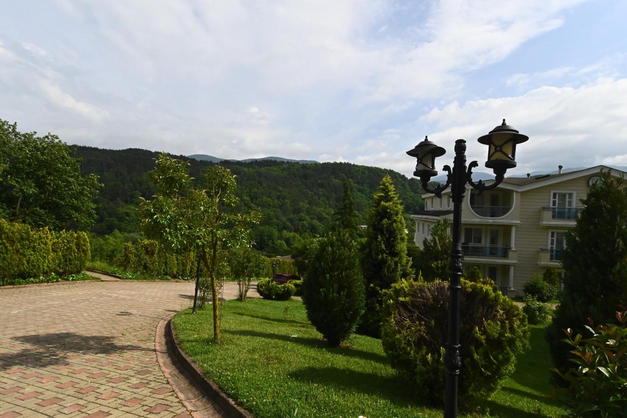 بولو Sarot Thermal Vadi Tatil Koyu - Halal Hotel المظهر الخارجي الصورة