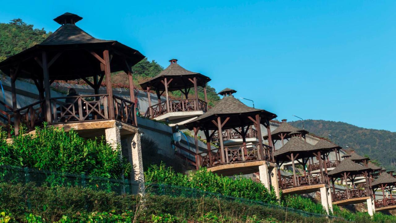 بولو Sarot Thermal Vadi Tatil Koyu - Halal Hotel المظهر الخارجي الصورة